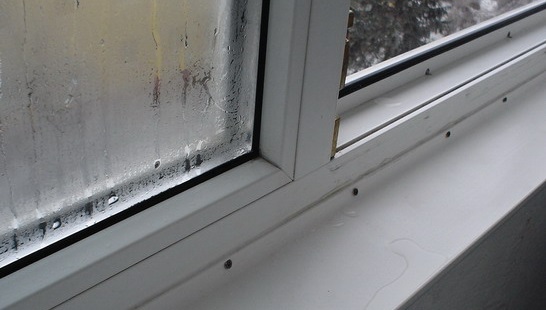 Termopanele trag curent de ce apare problema si cum o rezolvi corect