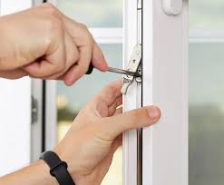 Reparatii tamplarie PVC ce probleme se pot remedia fara inlocuirea ferestrei